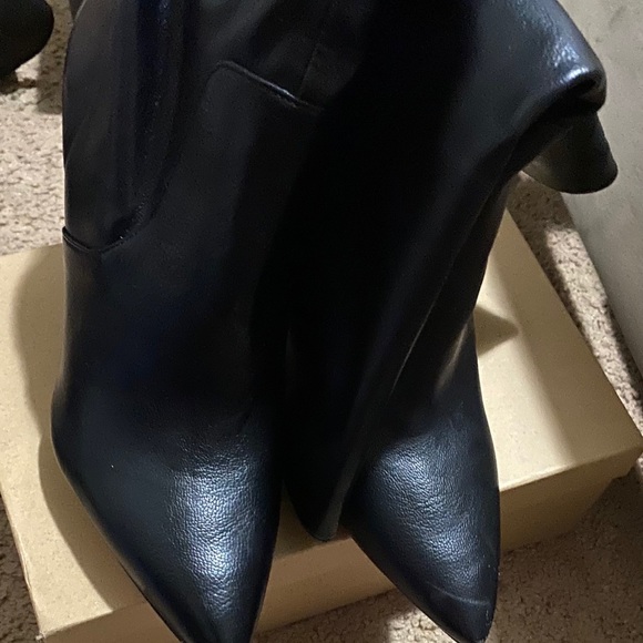 Used shoe - Picture 4 of 4